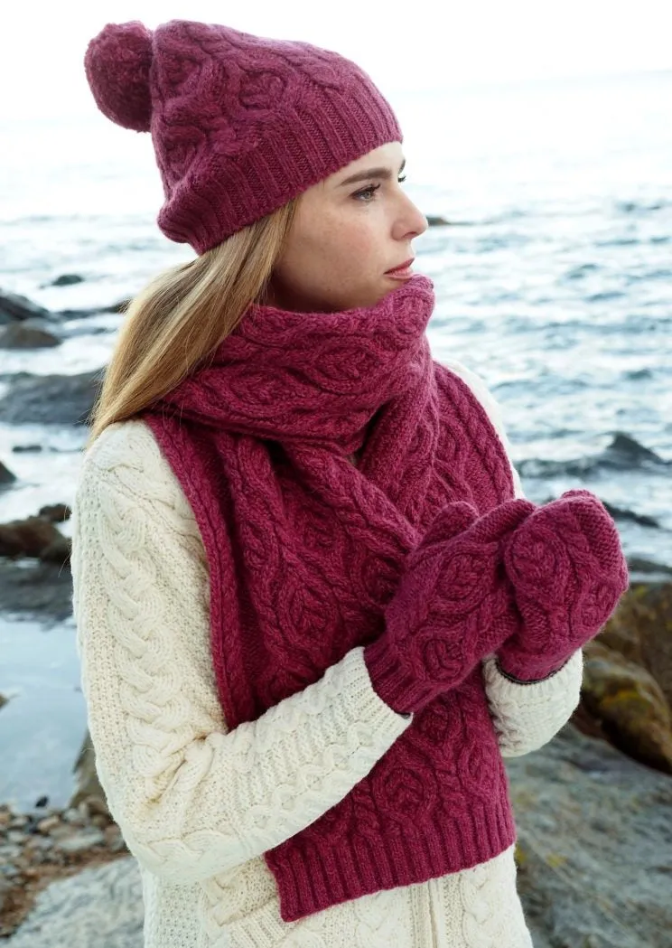 Aran Leaf Design Scarf | Raspberry