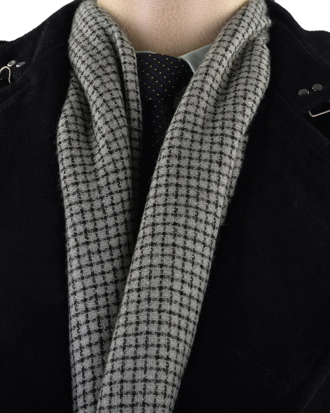 Cashmere Wool Scarf Black Grey Graph Checks