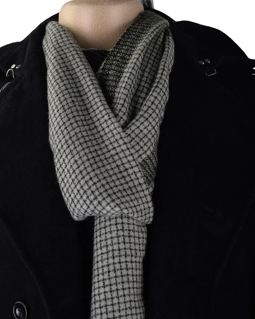 Cashmere Wool Scarf Black Grey Graph Checks