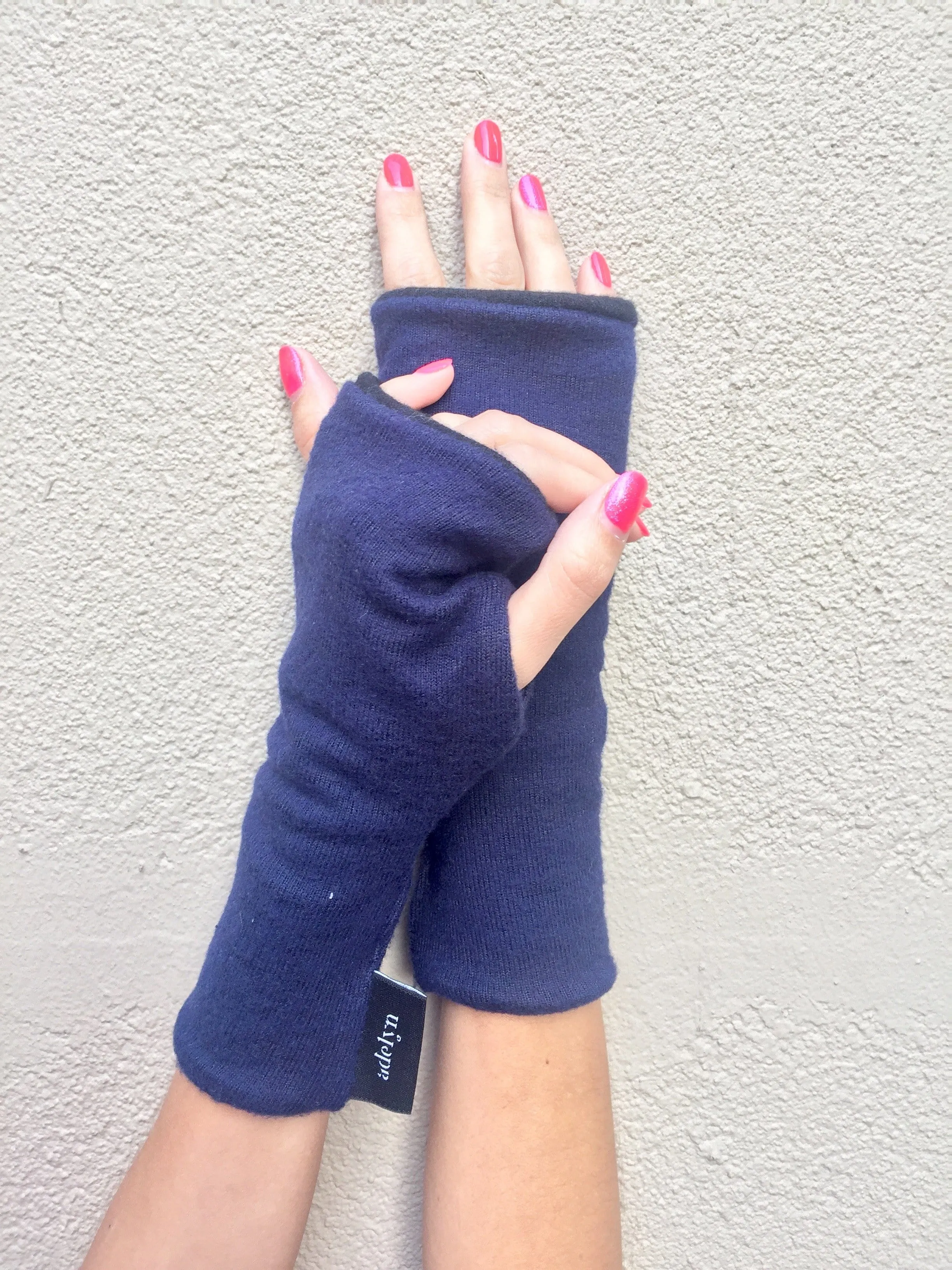 Reversible Fingerless Gloves in Soft Cashmere Feel Double Layer Sweater Jersey